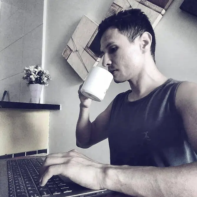 Feliipe Roney - Foto 2